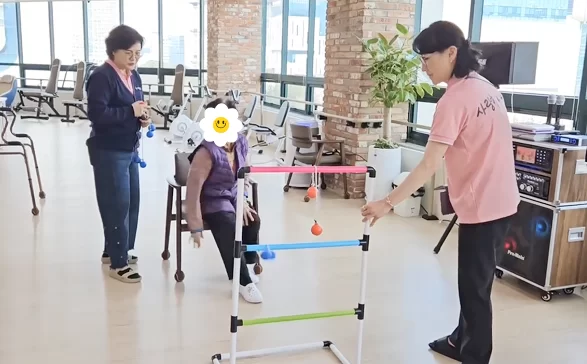케어링 주간보호센터 대전 서구점 신체활동 프로그램